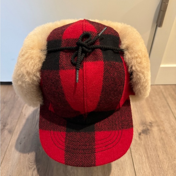 New WOT Filson Double Mackinaw Red and Black Wool Hat - Picture 5 of 8